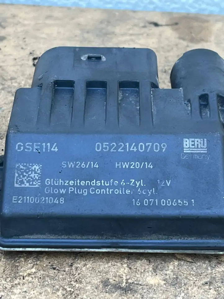Mercedes-Benz E W211 (2002 - 2009) E2110021048 Реле накала свечей — фото 5
