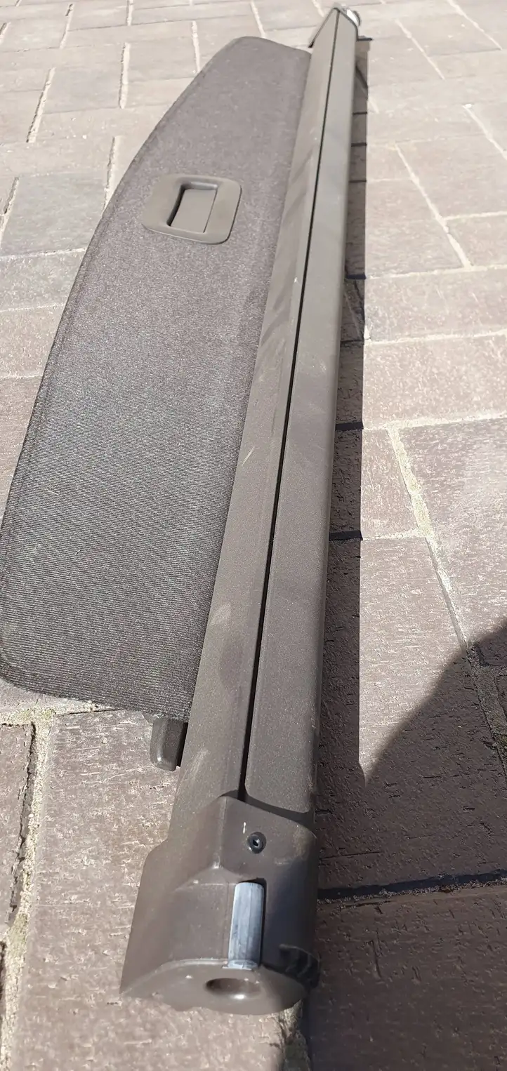 Renault Espace - Grand espace V (2014 - 2019) 799225181R Шторка — фото 3