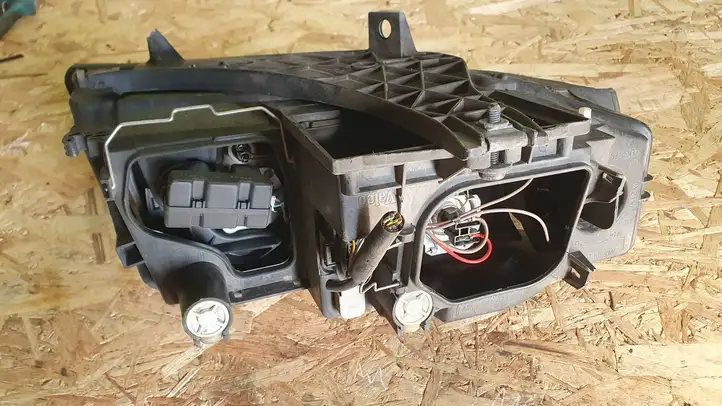 Audi A4 S4 B7 8E 8H (2004 - 2009) 8E0941003 Передняя фара — фото 5