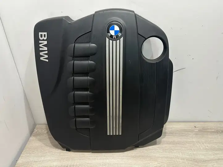 BMW 3 E90 E91 (2005 - 2012) 7800064 Крышка двигателя декоративная — фото 1