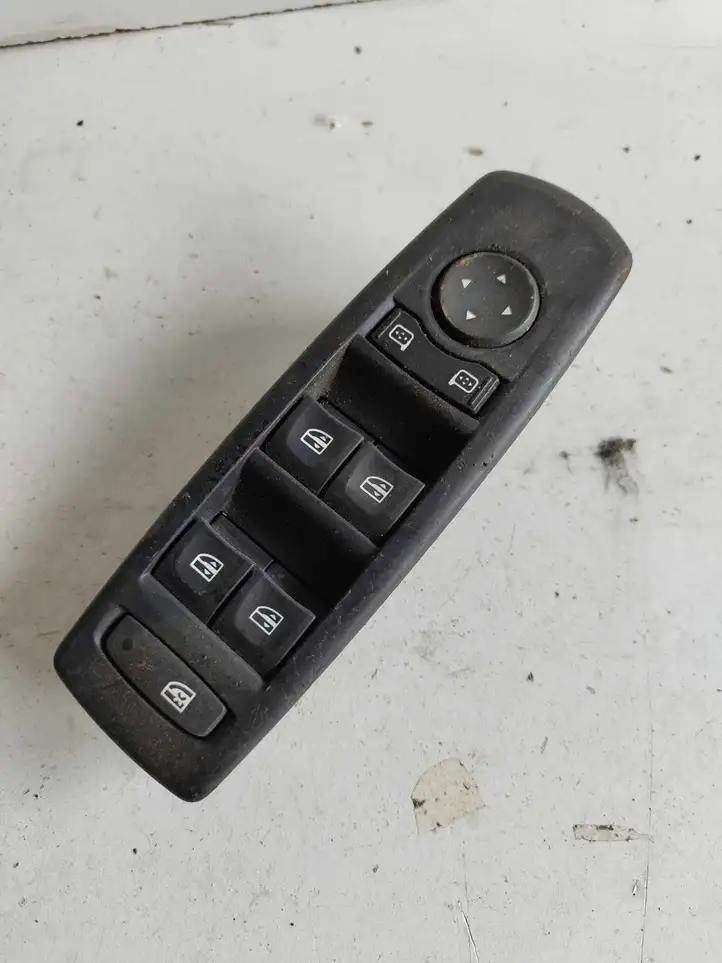 Renault Scenic III - Grand scenic III (2009 - 2016) E30169 Блок кнопок стеклоподъемников — фото 1