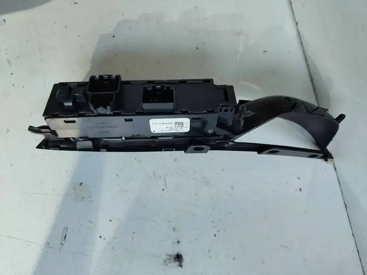 Ford Focus (2011 - 2015) BM5T14A132AA Кнопка стеклоподъемников — фото 2