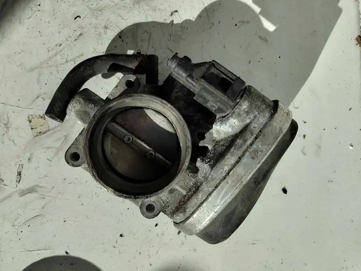 Mini One Cooper R50-53 (2000 - 2012) 1354150335803 Электрозадвижка двигателя — фото 1
