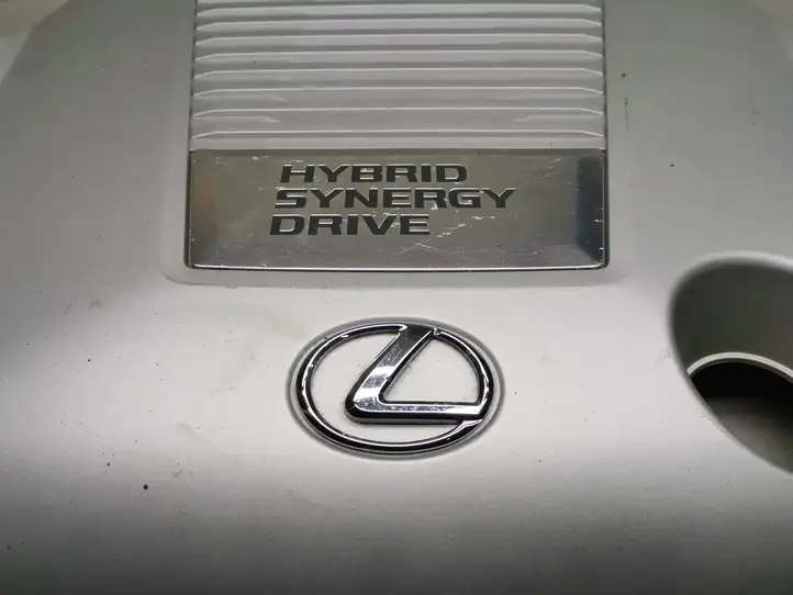 Lexus GS 300 350 430 450h (2004 - 2007) Крышка двигателя декоративная — фото 3