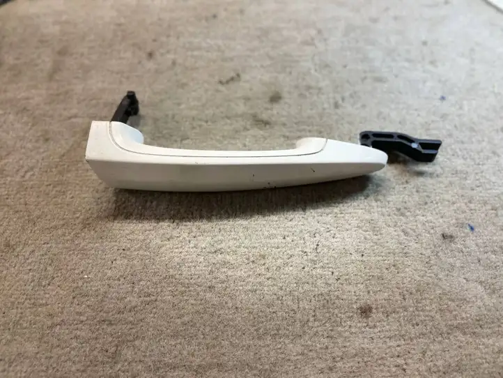 BMW 3 F30 F35 F31 (2012 - 2018) 7207562 Наружная ручка двери — фото 1