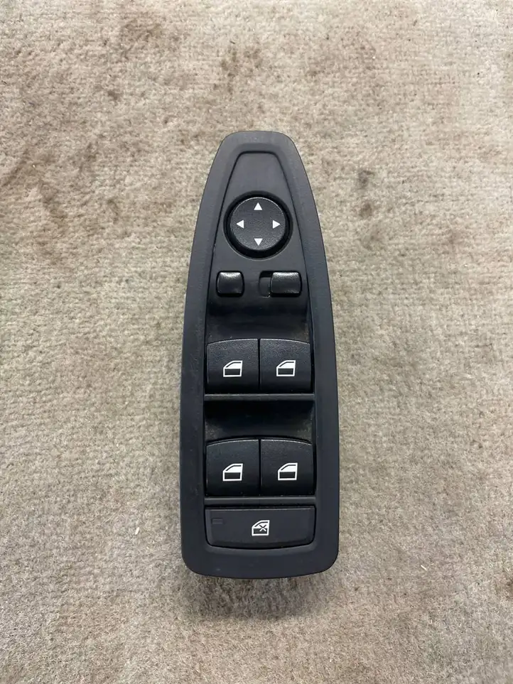 BMW 3 F30 F35 F31 (2012 - 2018) 9208111 Блок кнопок стеклоподъемников — фото 1