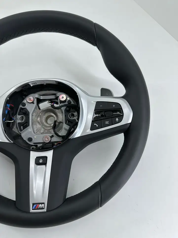 BMW X5 G05 (2018 - ) Руль — фото 3