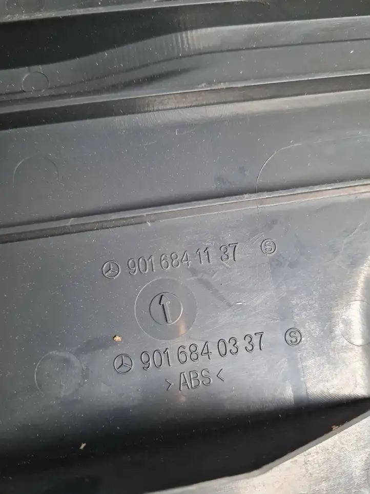 Mercedes-Benz Sprinter W901 W902 W903 W904 (1995 - 2007) 9016840337 Прочие детали салона — фото 2