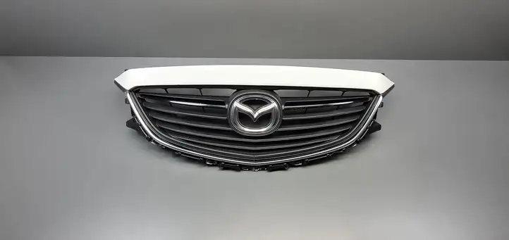 Mazda 6 (2012 - 2015) GHP950716 Верхняя решетка радиатора — фото 1