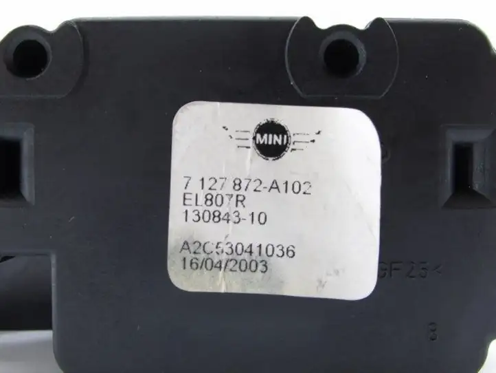 Mini One Cooper R50-53 (2000 - 2012) Привод замка крышки топливного бака — фото 4