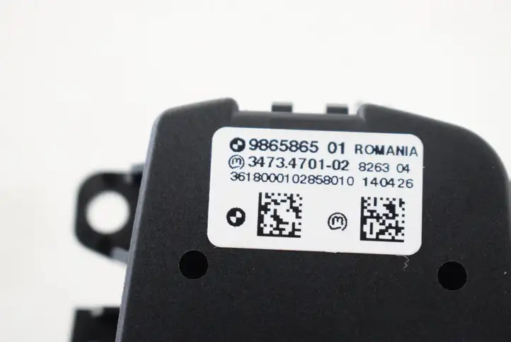 Mini Cooper Countryman F60 (2016 - 2020) 9865865 Включатель фонарей — фото 5