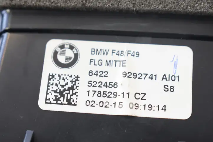BMW X1 F48 F49 (2015 - 2022) 64229292741 Воздушная решетка панели — фото 5