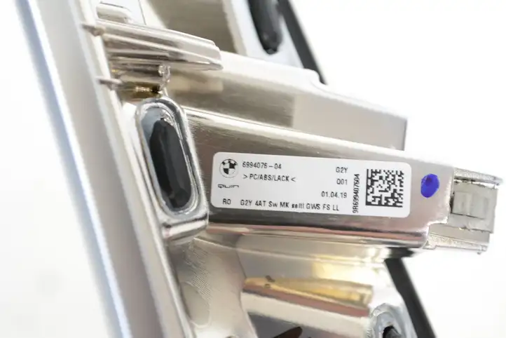 BMW 3 G20 G21 (2019 - ) 6994076 Другая деталь консоли (туннеля) — фото 5