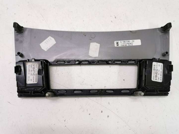 BMW 5 E60 E61 (2004 - 2010)  9159077 Включатель обогрева