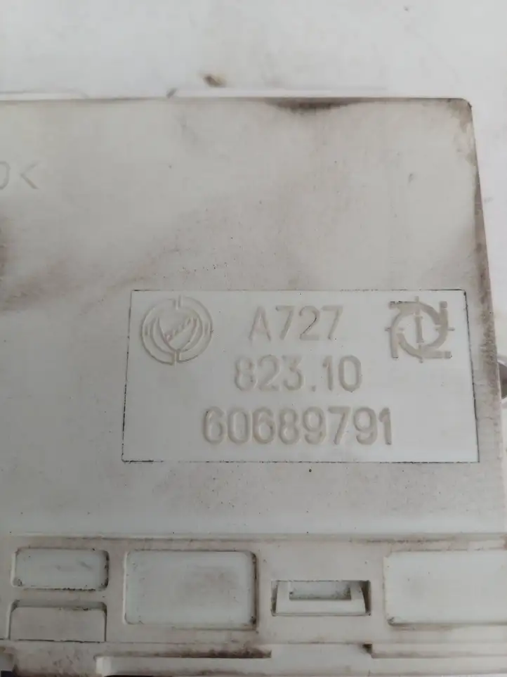 Alfa Romeo 156 (2002 - 2007) 60689791 Модуль комфорта — фото 2