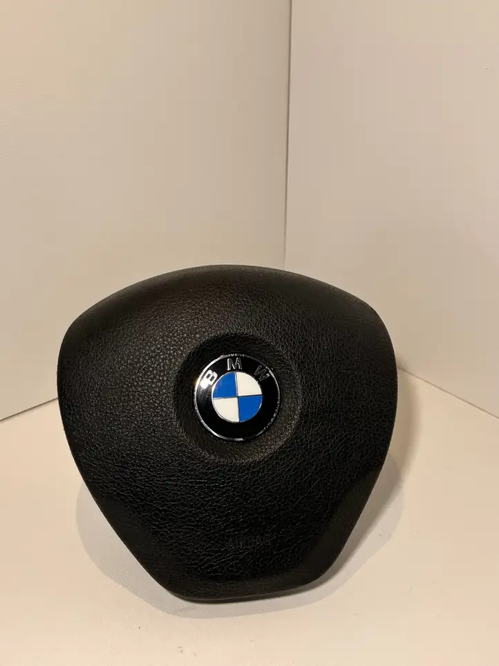 BMW 3 F30 F35 F31 (2012 - 2018) 6791330 Подушка безопасности руля — фото 1
