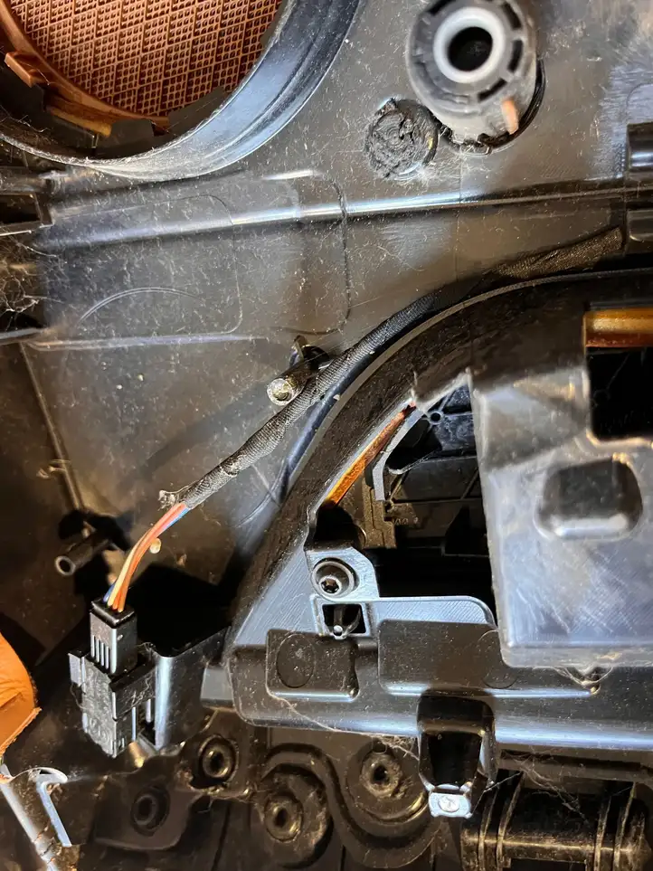 BMW X5 F15 (2013 - 2017) 105872846C Обшивка задней двери — фото 3
