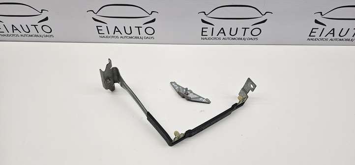 BMW X5 E70 (2006 - 2013)  7555905 Держатель аккумулятора