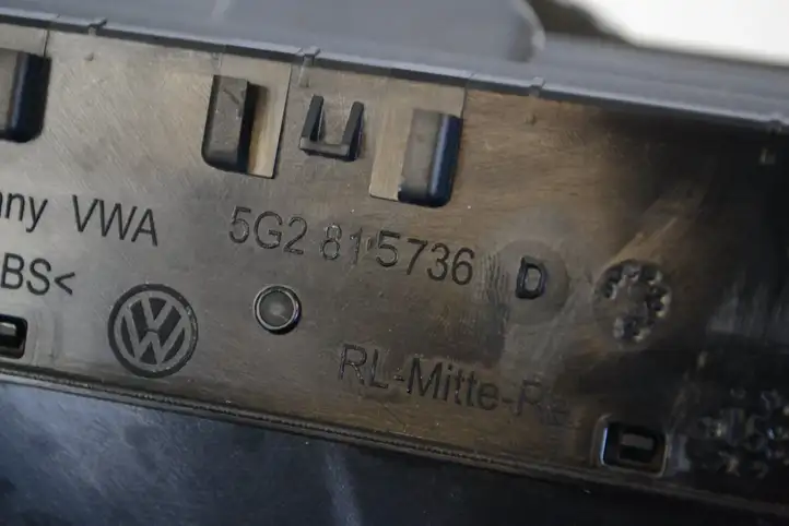 Volkswagen Golf VII (2013 - 2019) 5G2819728 Воздушная решетка панели — фото 6