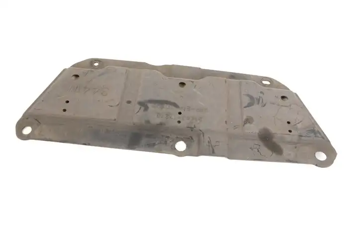 Toyota Prius (XW30) (2009 - 2015) 5144212270 Защита двигателя — фото 3