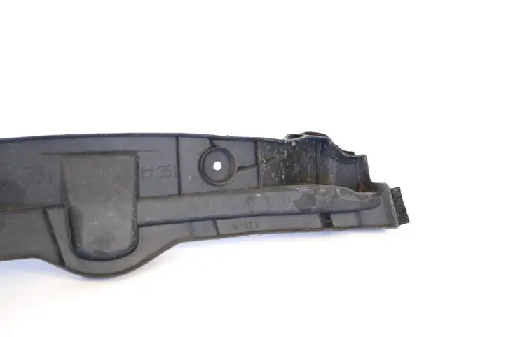 Toyota Prius (XW30) (2009 - 2015) 5382847030 Другая часть кузова — фото 4