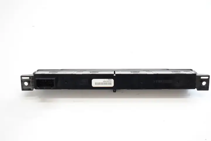 Land Rover Range Rover Sport L320 (2005 - 2009) YUL500570WUX Блок кнопок на панели — фото 3