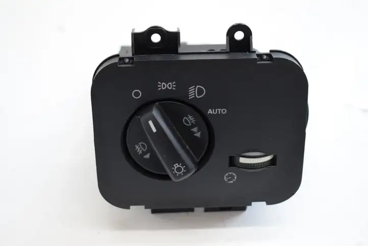 Land Rover Range Rover Sport L320 (2005 - 2009) YUD501480PVJ Включатель фонарей — фото 2