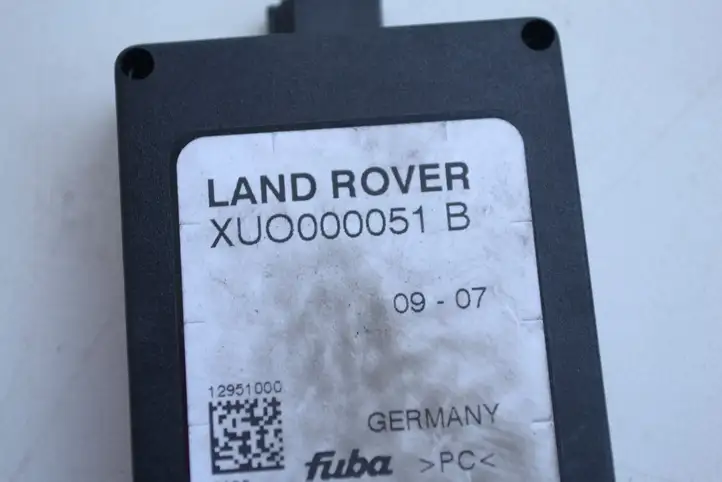 Land Rover Range Rover L322 (2005 - 2009) XUO000051 Усилитель антенны — фото 4