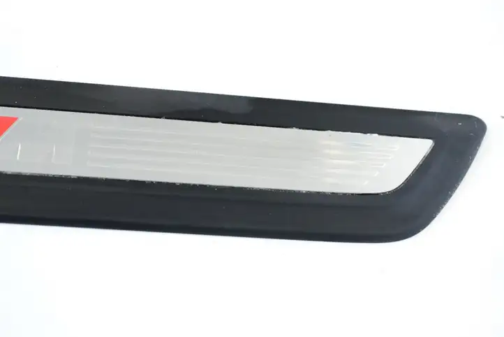 BMW X3 F25 (2010 - 2017) 51477354253 Верхняя обшивка стойки B — фото 2
