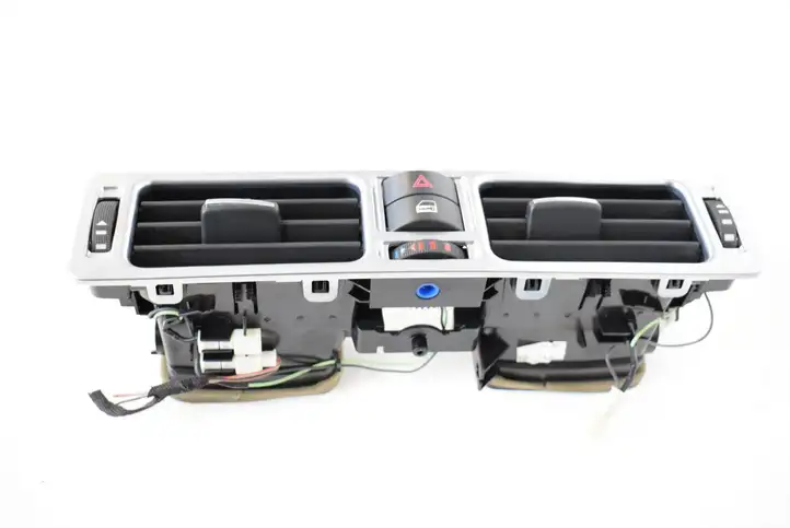 Land Rover Range Rover L322 (2005 - 2009) JDB500240 Воздушная решетка панели — фото 1