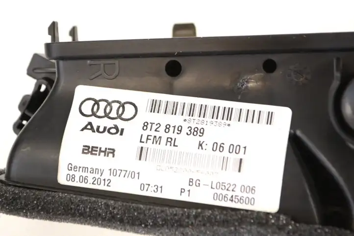 Audi A4 S4 B8 8K (2011 - 2015) 8T2819389 Прочие детали салона — фото 5