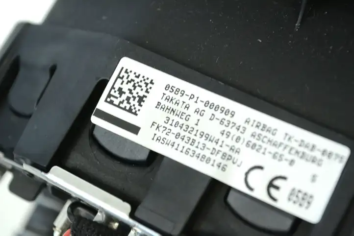 Land Rover Discovery Sport (2014 - 2019) FK72043B13DF Подушка безопасности руля — фото 5