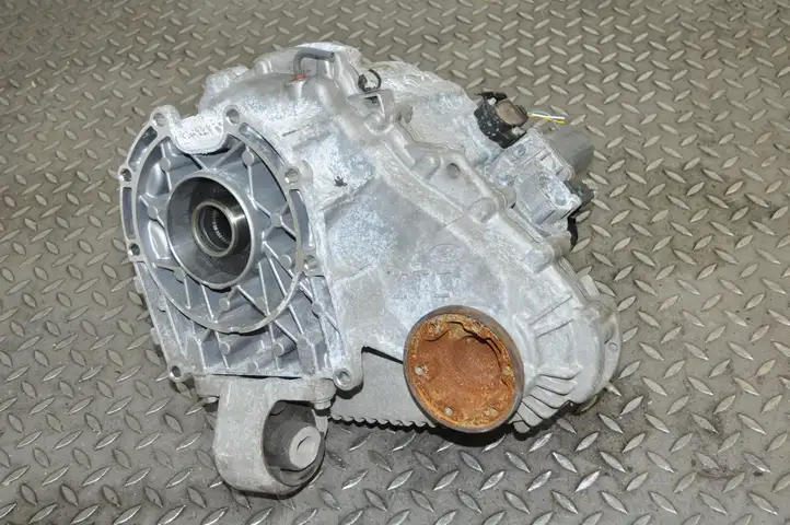 Land Rover Range Rover Sport L494 (2013 - 2017) CPLA7K780BA Раздаточная коробка — фото 1