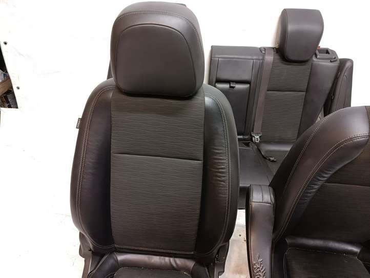 Buick Encore I (2012 - 2019)   Комплект отделки дверей