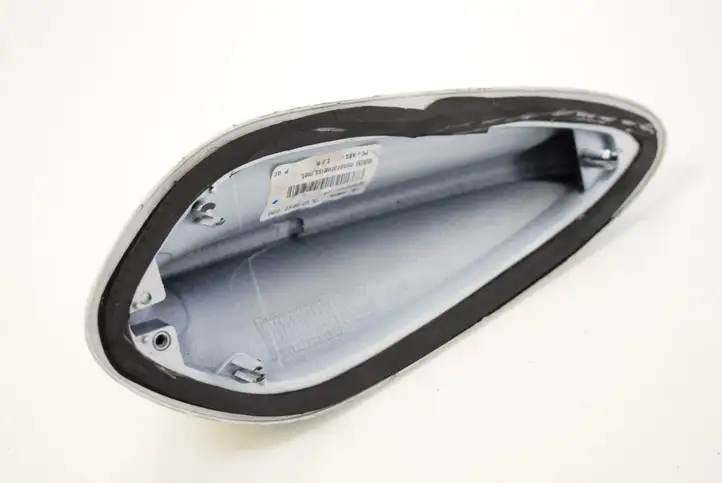 BMW 1 F20 F21 (2011 - 2019) 9252253 Крышка GPS-антенны — фото 3