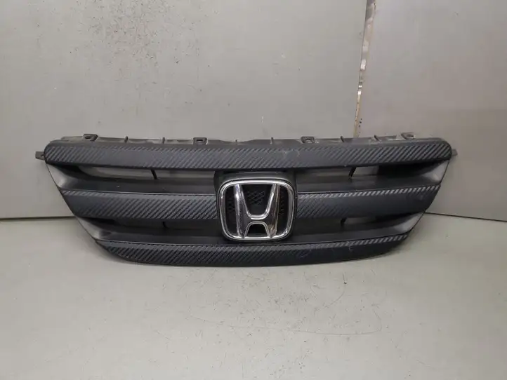 Honda FR-V (2004 - 2009) Верхняя решетка радиатора — фото 1