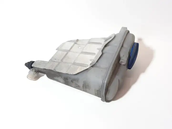 Audi A4 S4 B8 8K (2007 - 2011) 8K0121405E Расширительный бачок — фото 5