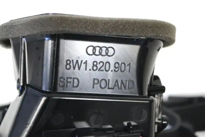 Audi A5 (2016 - ) 8W1820901B Воздушная решетка панели — фото 5