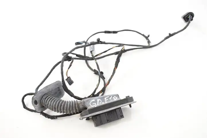 BMW 5 F10 F11 (2009 - 2016) 9240898 Прочая электропроводка — фото 1
