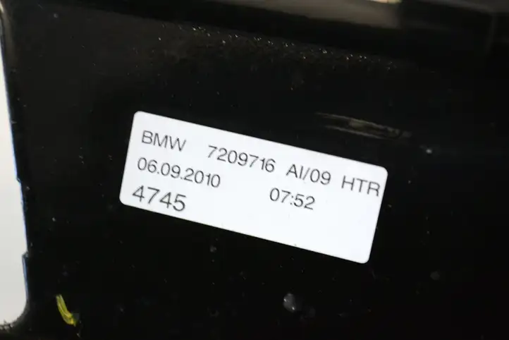 BMW 5 F10 F11 (2009 - 2016) 7209716 Накладка стекла задней двери — фото 5
