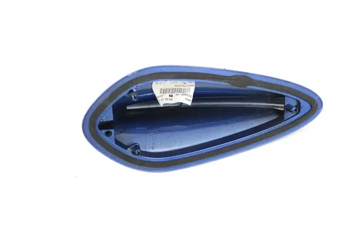 BMW 1 F20 F21 (2011 - 2019) 9605401 Крышка GPS-антенны — фото 3