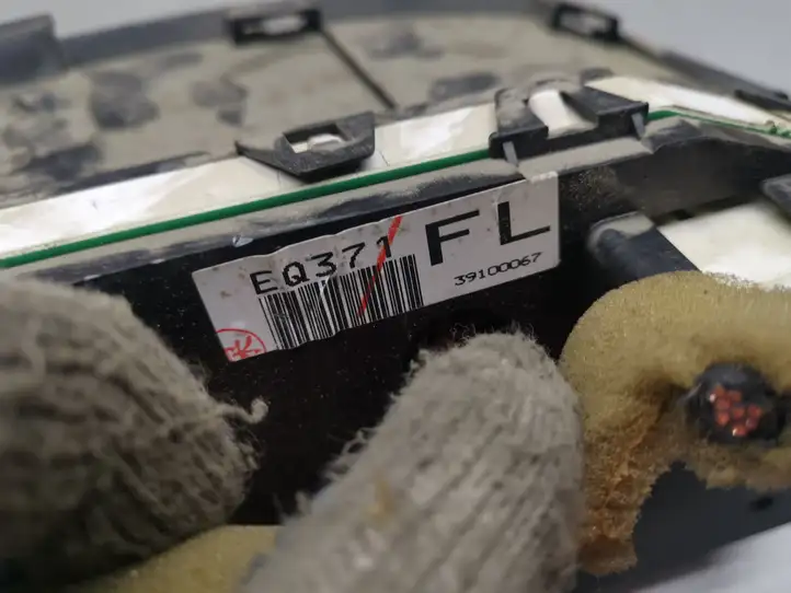Nissan X-Trail T30 (2001 - 2007) EQ371 Спидометр — фото 3