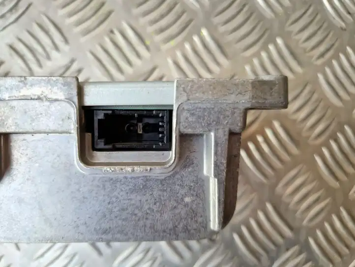 Audi A6 S6 C6 4F (2004 - 2008) 4F0910223H Усилитель звука — фото 2