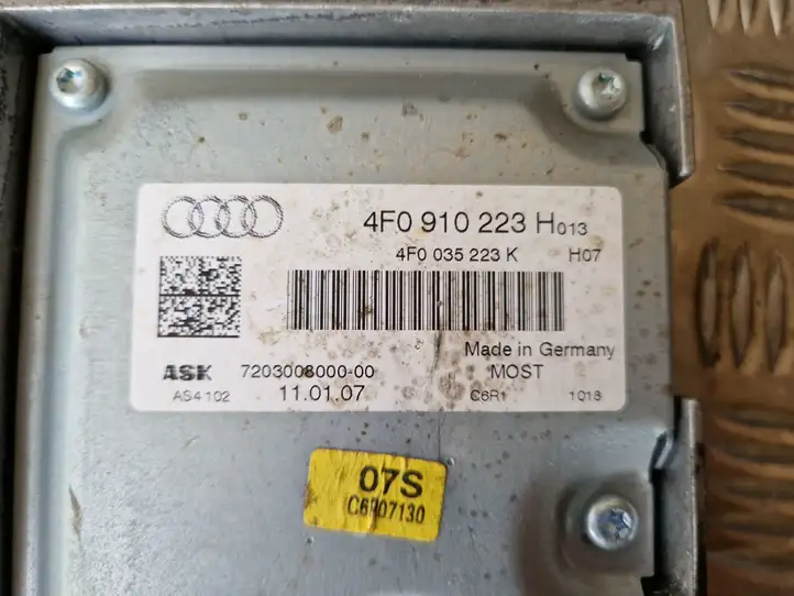 Audi A6 S6 C6 4F (2004 - 2008) 4F0910223H Усилитель звука — фото 3