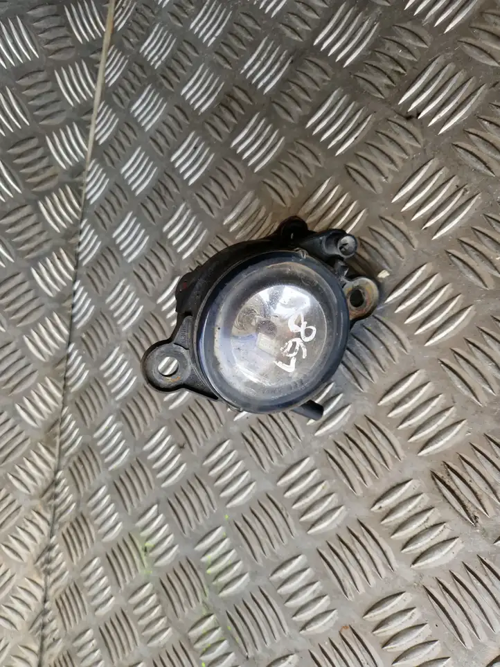 Ford Mondeo Mk III (2000 - 2007) 14980400 Передняя противотуманная фара — фото 1