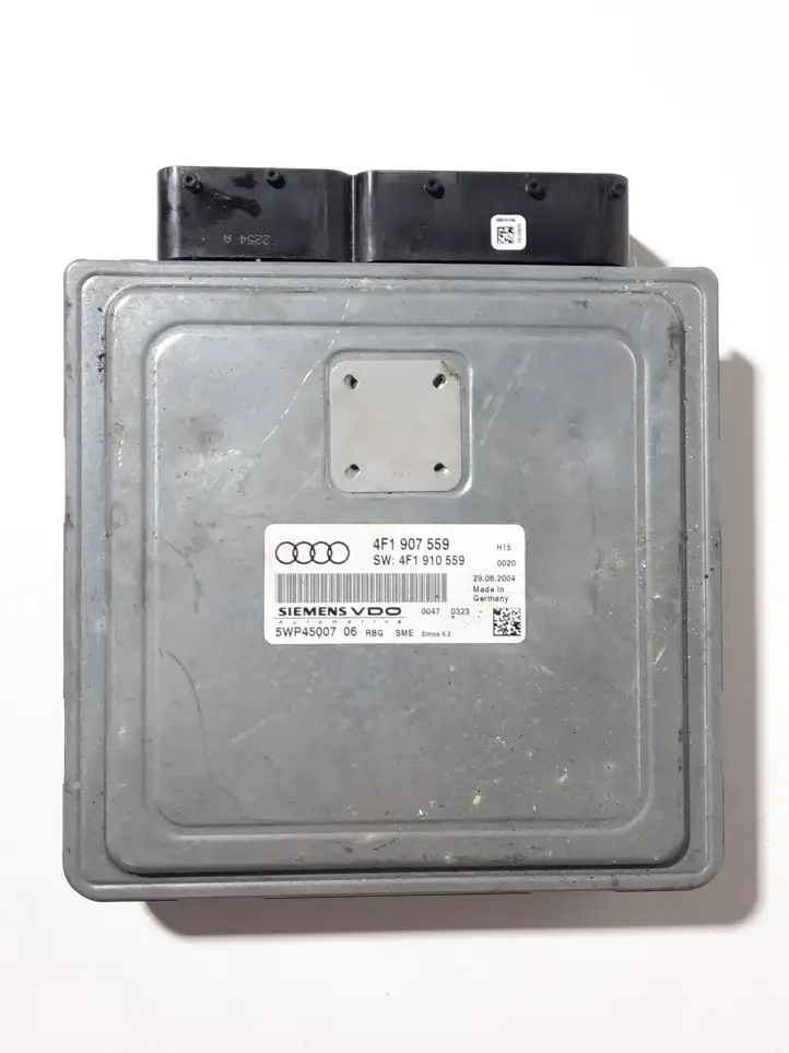 Audi A6 S6 C6 4F (2004 - 2008) 4F1907559 Блок управления двигателем (ЭБУ) — фото 4