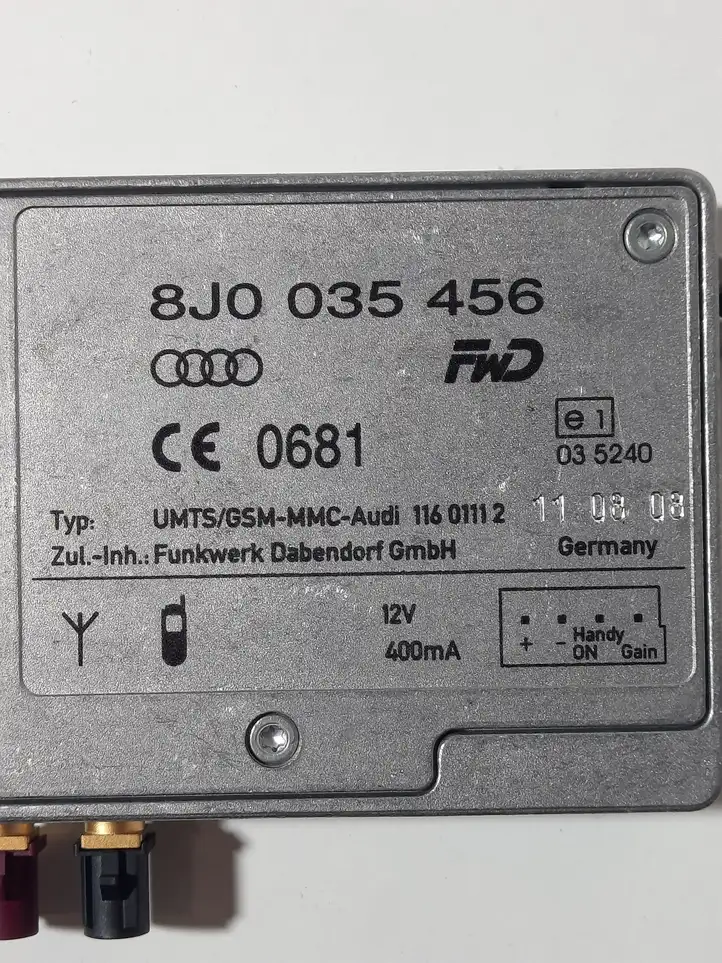 Audi A4 S4 B8 8K (2007 - 2011) 8J0035456 Усилитель антенны — фото 3
