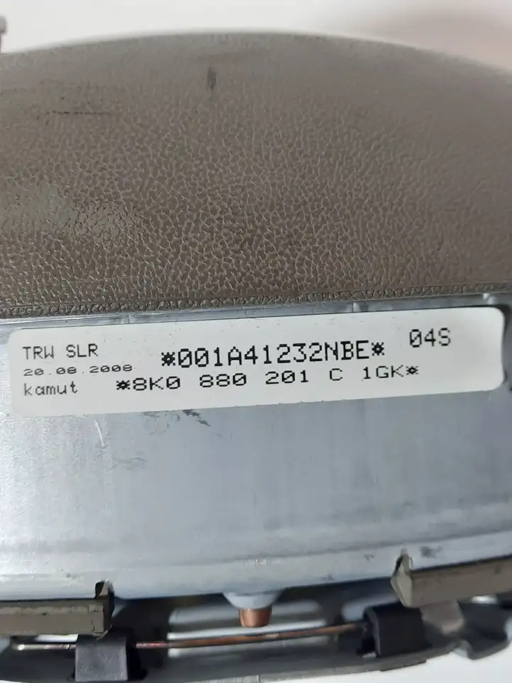 Audi A4 S4 B8 8K (2007 - 2011) 8K0880201 Подушка безопасности руля — фото 3