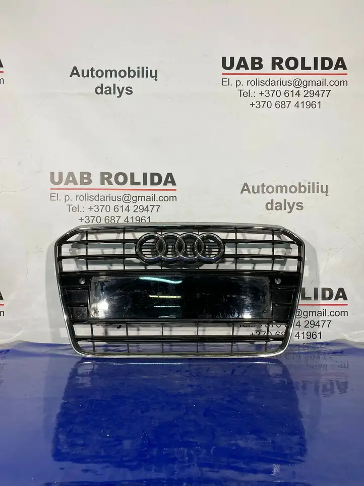 Audi A5 8T 8F (2007 - 2011) 8T0853651G Верхняя решетка радиатора — фото 1