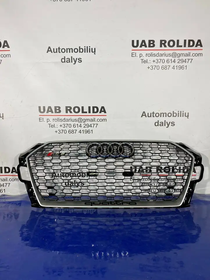Audi RS5 (2017 - ) 8W6853651 Верхняя решетка радиатора — фото 1